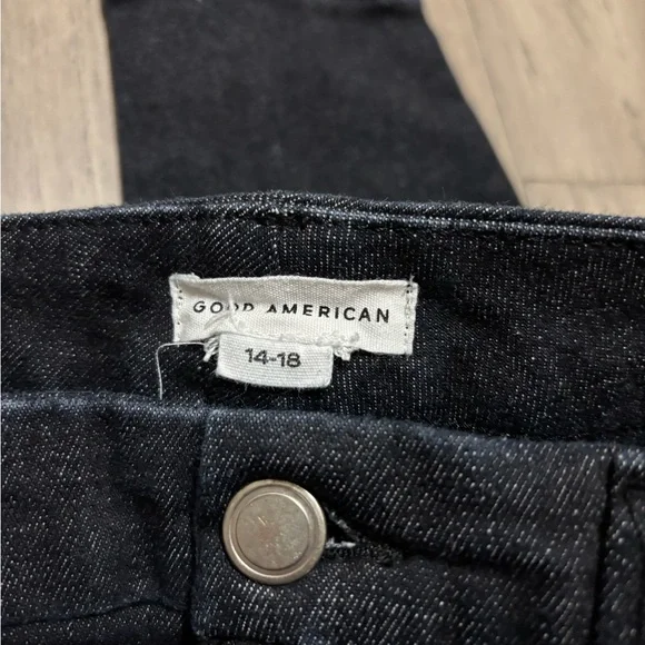 Good American Always Fits Cigarette Jeans 💙 14-18 💙 Excellent Condition - Picture 3 of 4